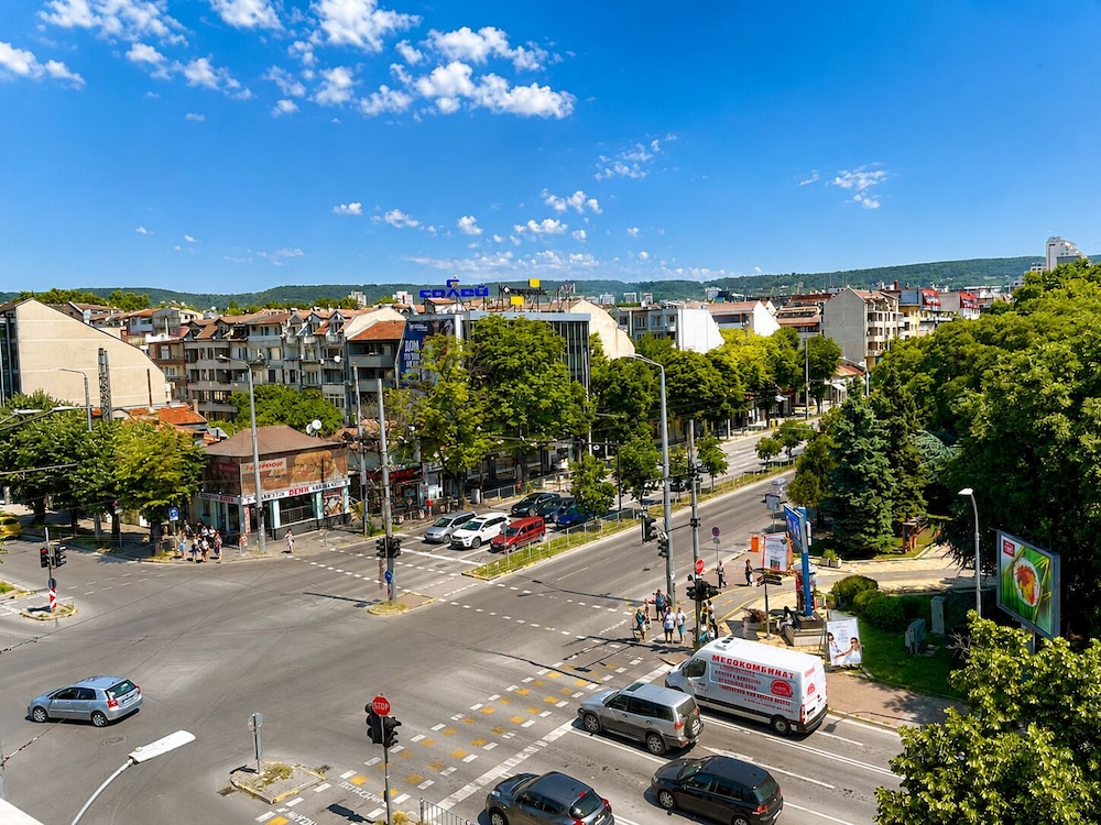 Orbita Hotel 43/49