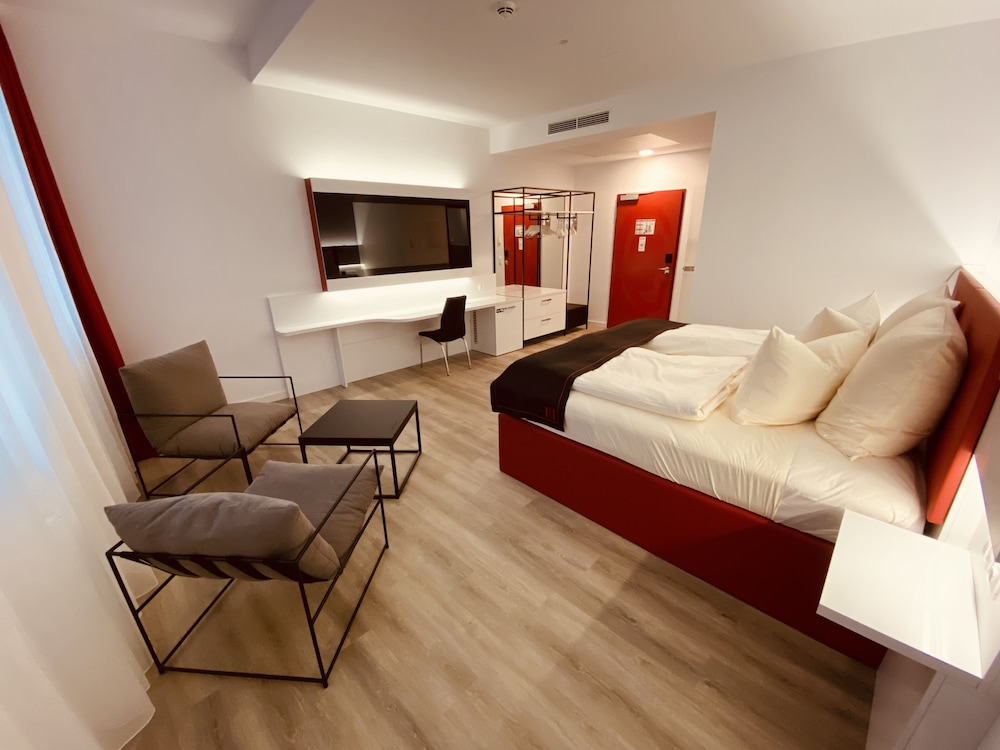 DORMERO Hotel Hof 9/24