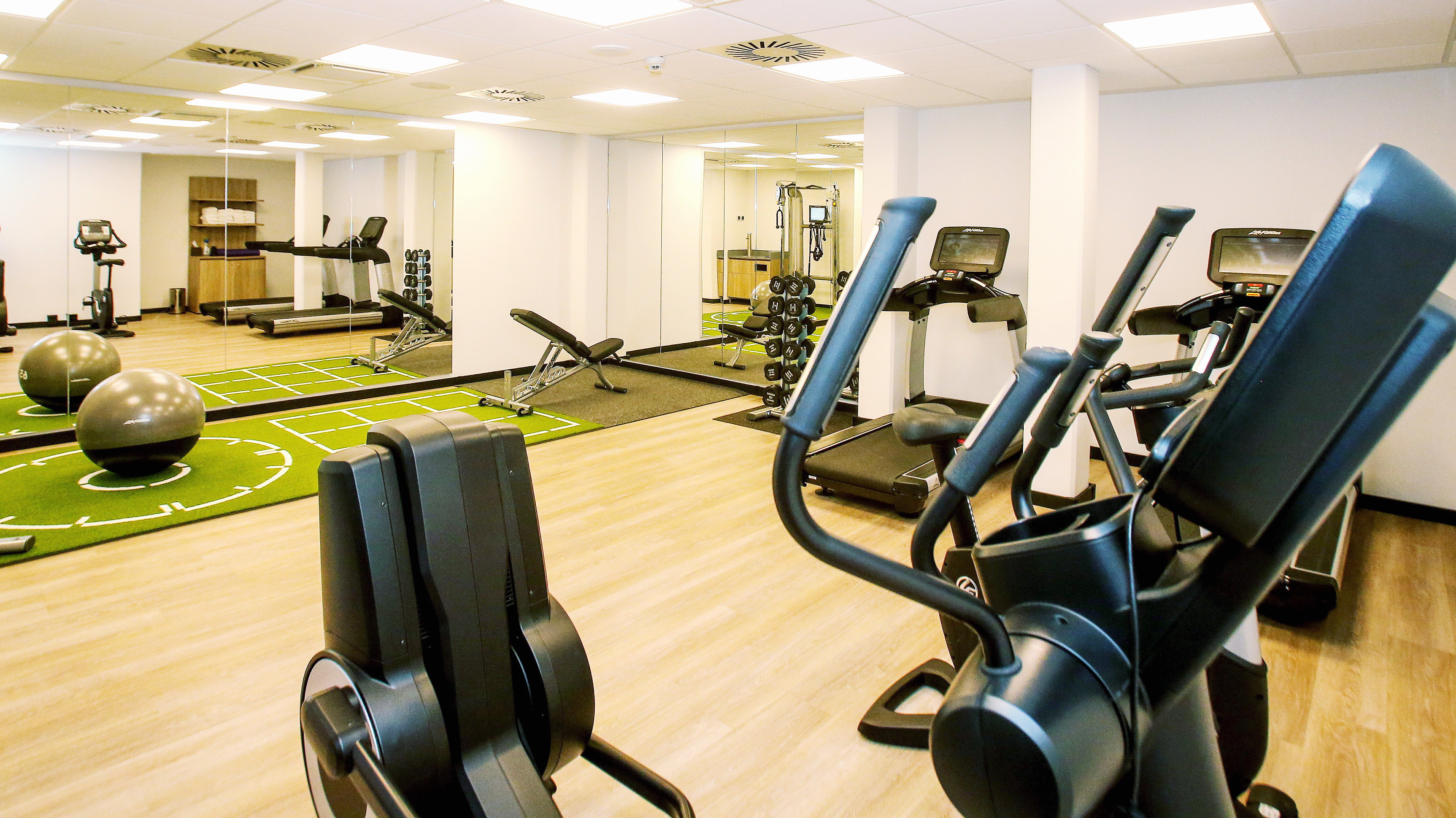 Crowne Plaza Hamburg - City Alster 37/82