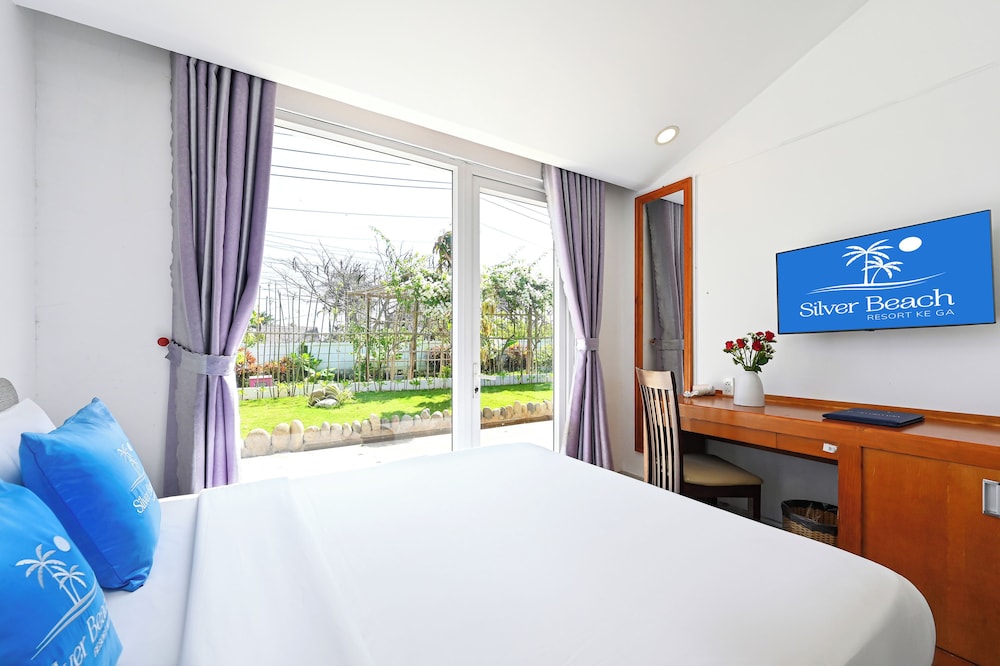 2 BEDROOMS, VILLA, GARDEN VIEW