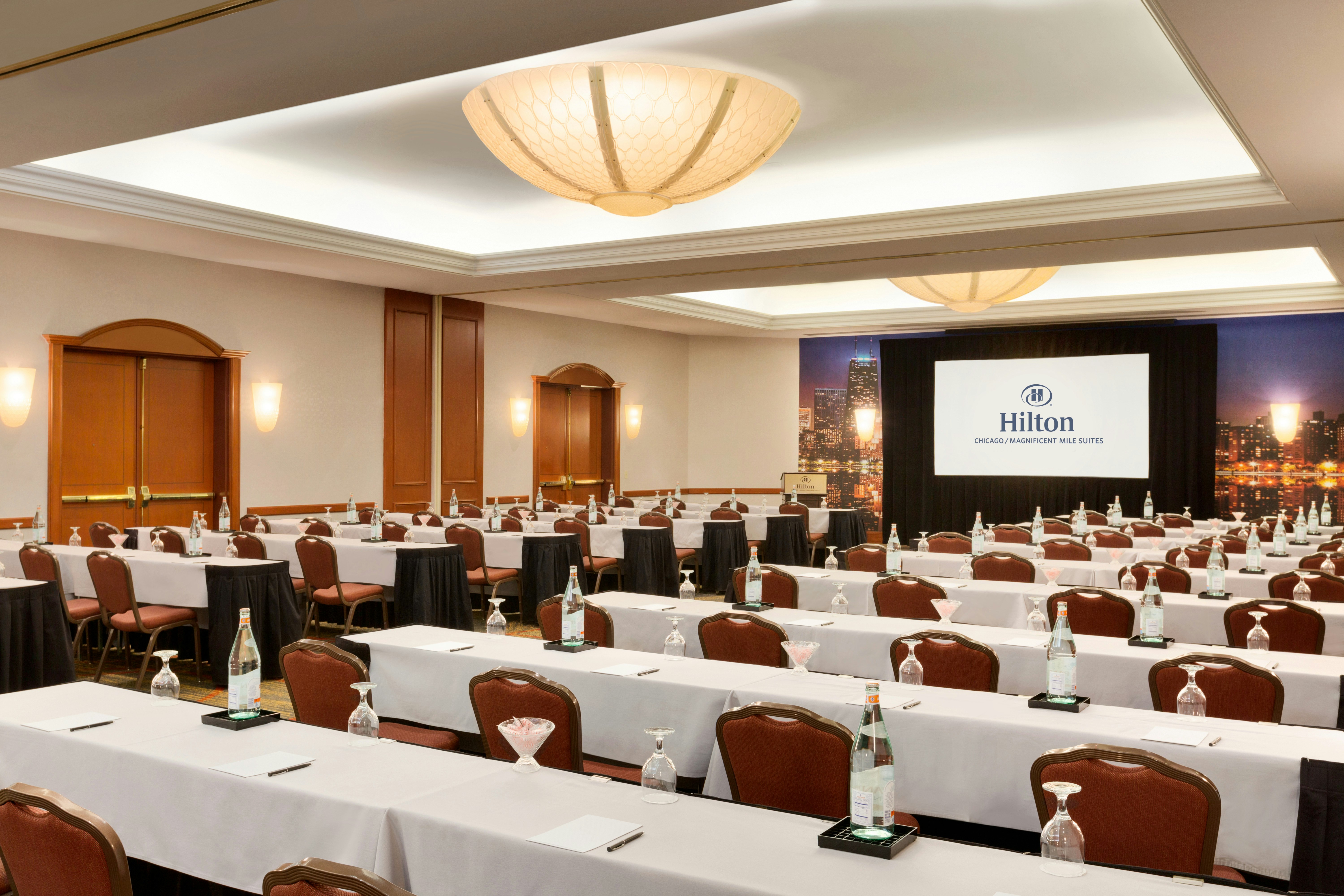 Hilton Chicago Magnificent Mile Suites 50/58