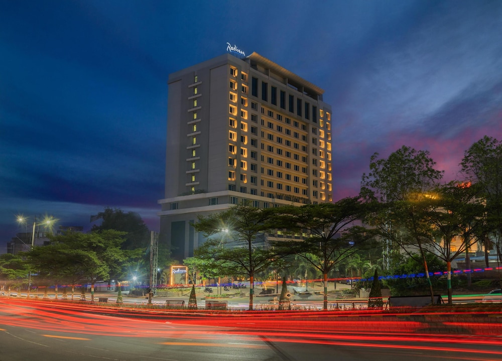Radisson Hyderabad Hitec City in HYDERABAD