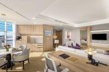 1 Bedroom, Regency, Style, Modern, Suite, King Bed