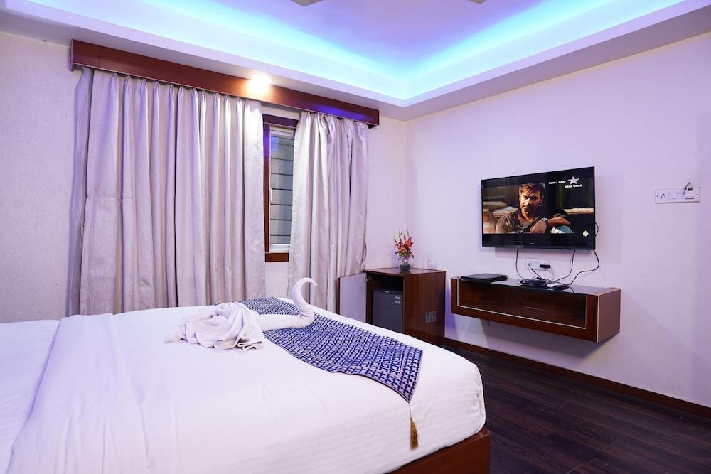 Hotel Emirates 8/38