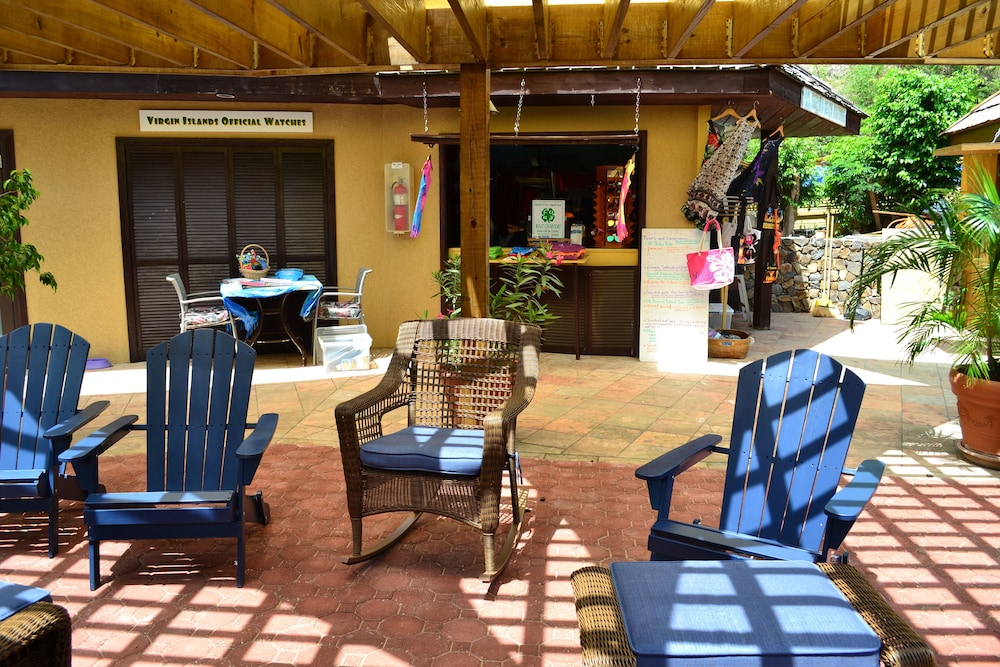 Emerald Beach Resort 57/74