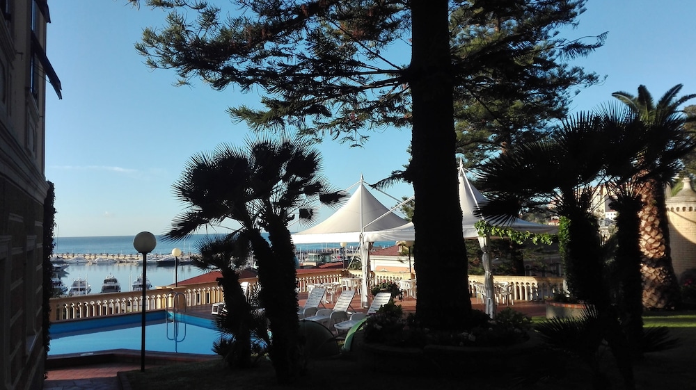 Residence Miramare 35/50