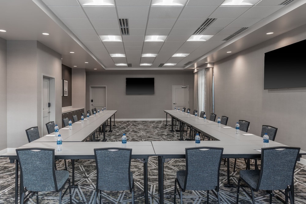Residence Inn by Marriott Lancaster Palmdale 30/42