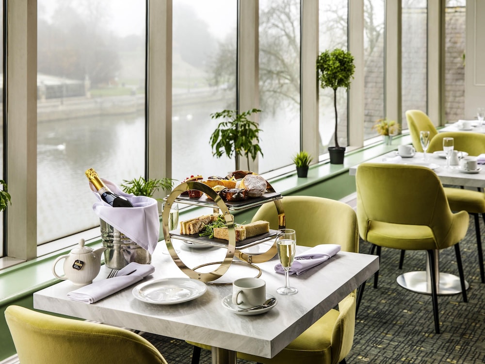 Mercure Bedford Centre Hotel 31/50