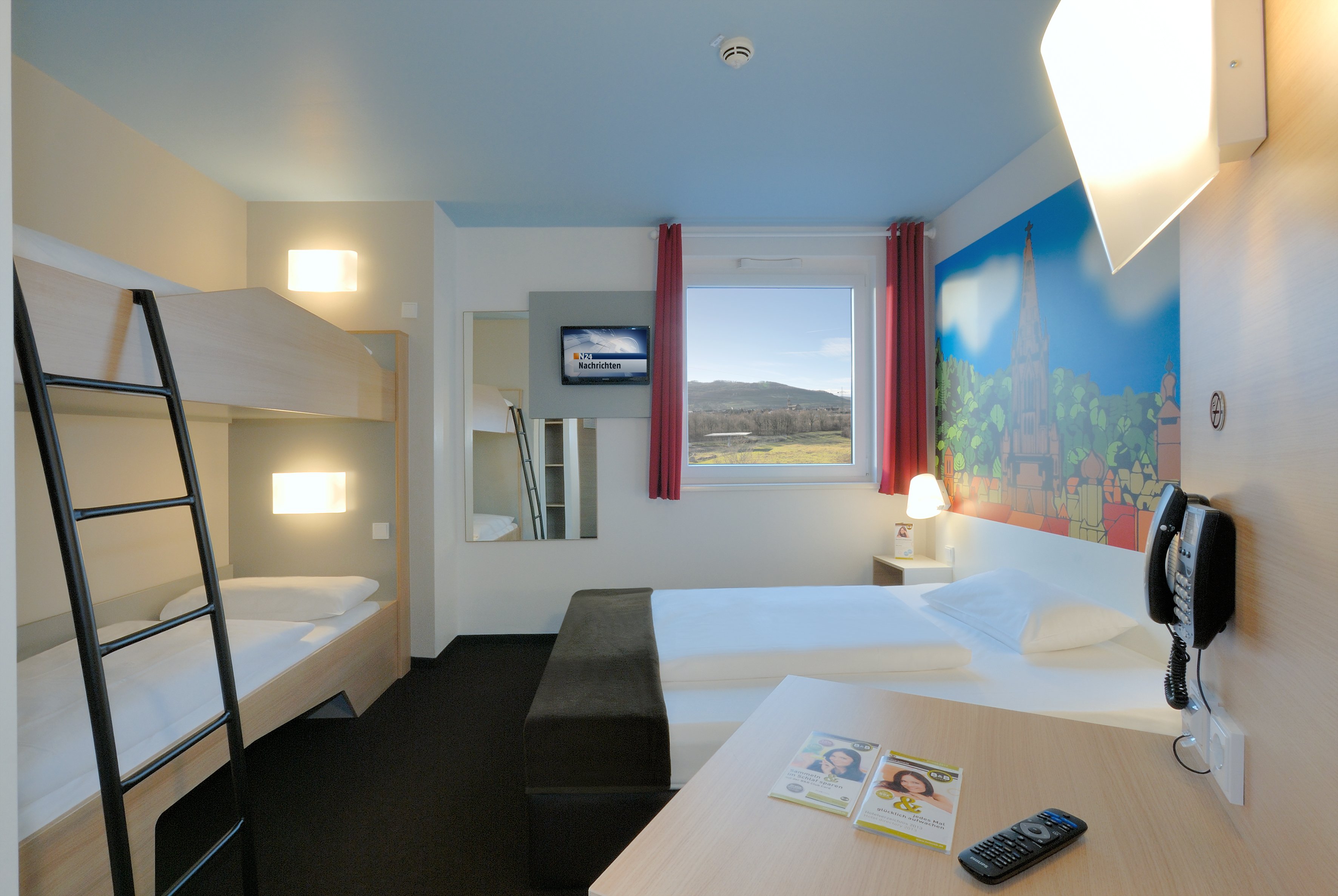 B&B Hotel Freiburg Sud 7/16