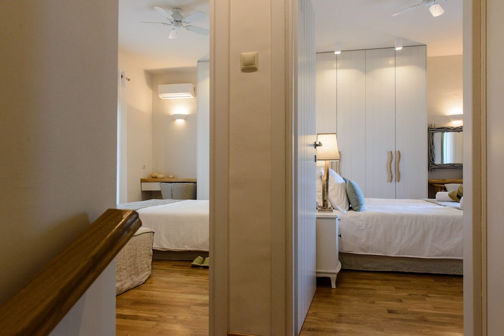 Gatzea Villas 10/36