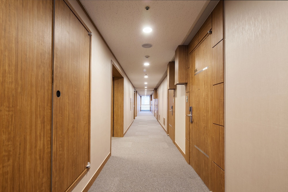Western Co-op Hotel and Residence 45/62