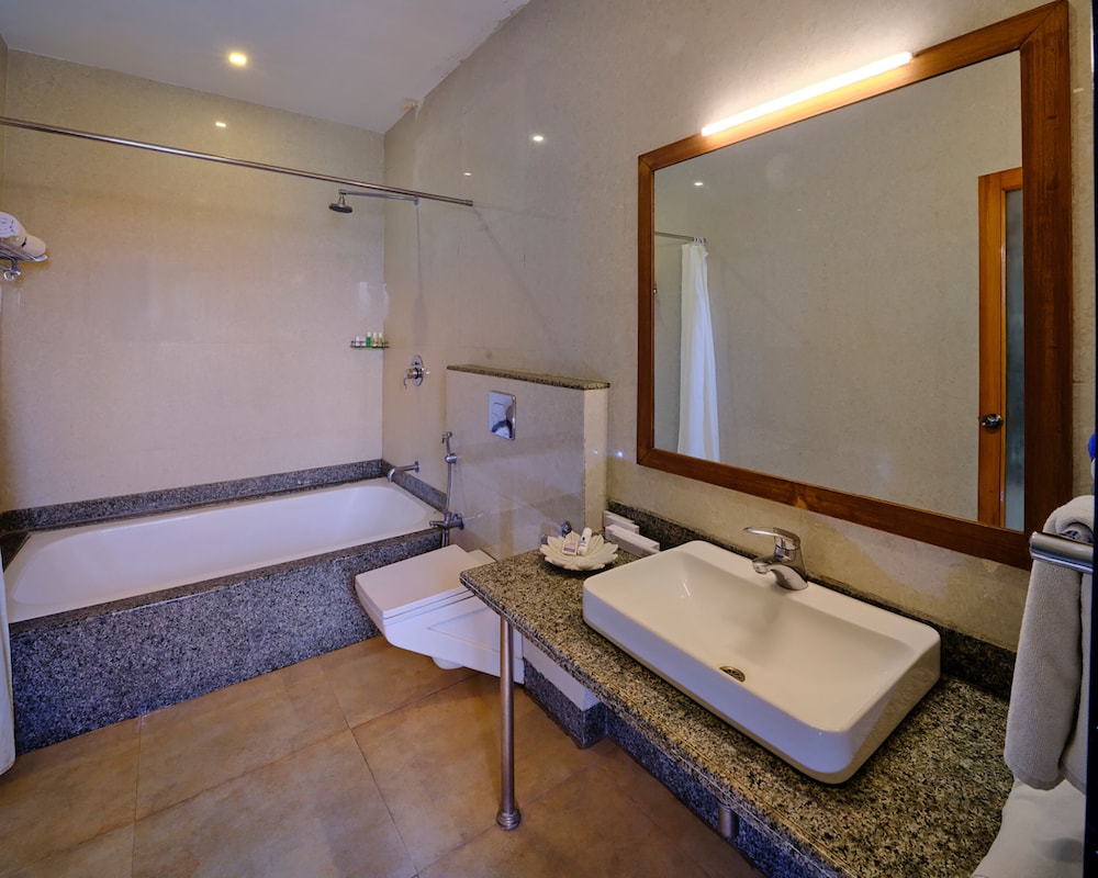 Justa Brij Bhoomi Nathdwara 37/39