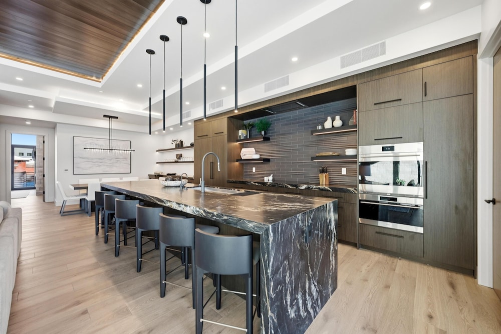 Hyatt at the Canyons by Park City Vacations 70/85