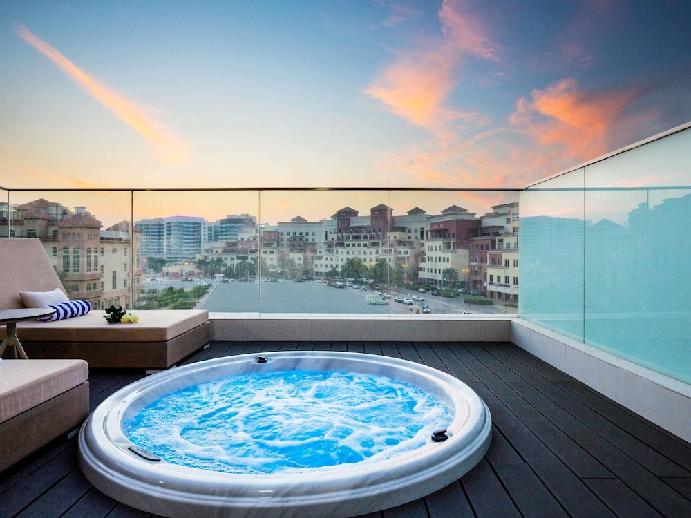 Novotel Bur Dubai 31/48