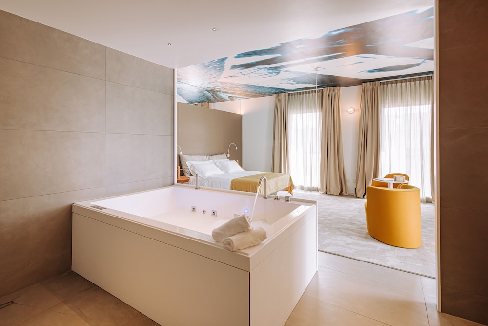 Biancodonda Greenblu Hotel & Spa 26/28