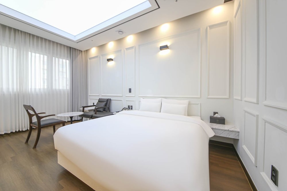 Hotel Demer 13/50