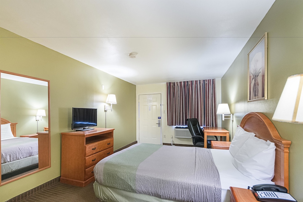 Room at Motel6 Livingston, TX, LIVINGSTON - TX