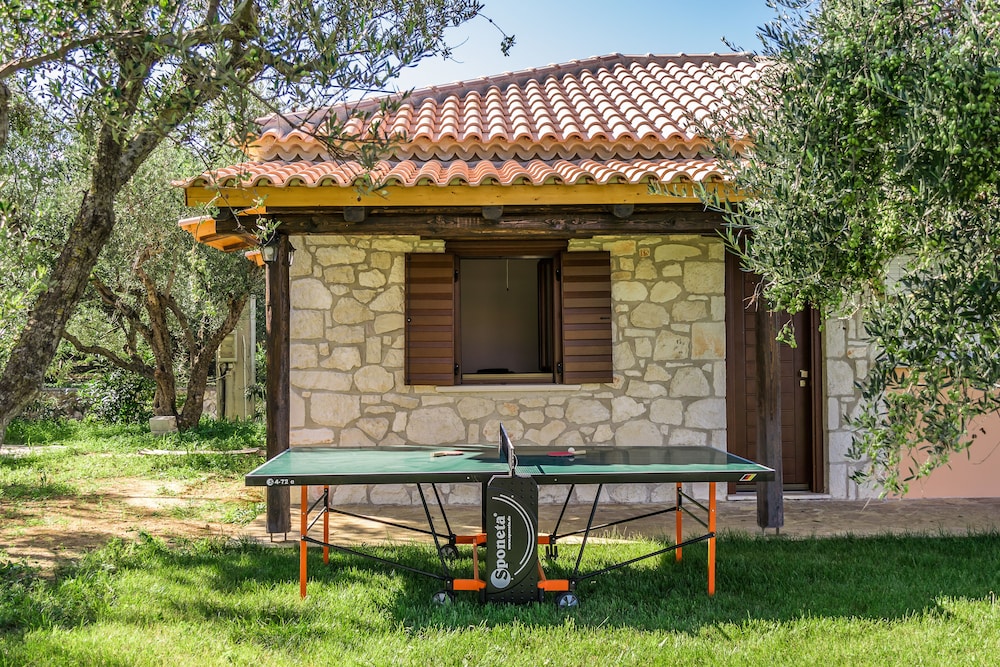 KAVOS PSAROU VILLAS 2/50