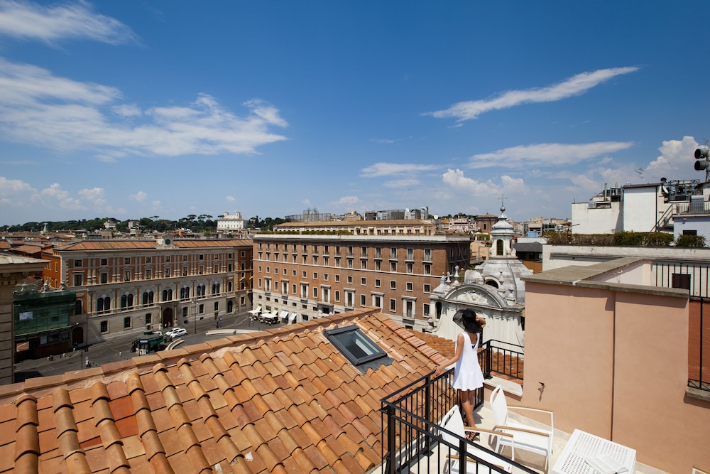 Oriana Homel Rome 44/50