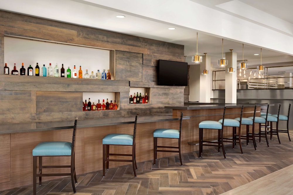 Embassy Suites By Hilton Mcallen Convention Center 43/56