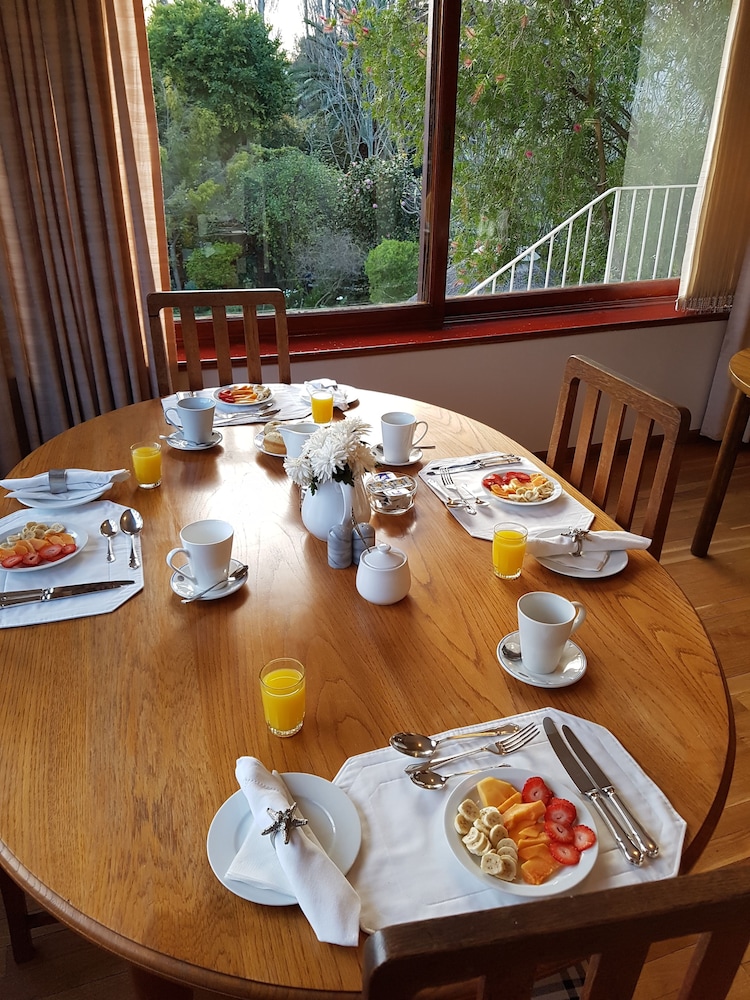 Valley Heights Guest House B&B 15/29