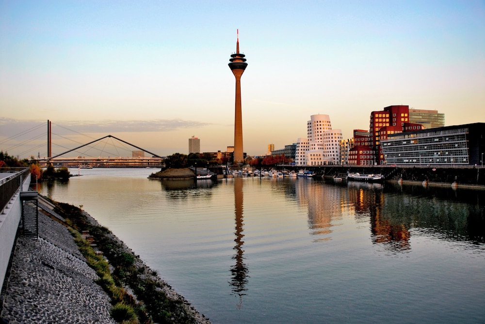Melia Dusseldorf 42/46