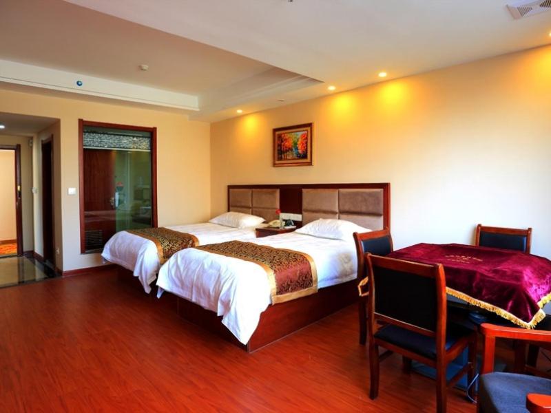 Greentree Inn Jiujiang Railway Station QianhongXiang Hotel 46/68