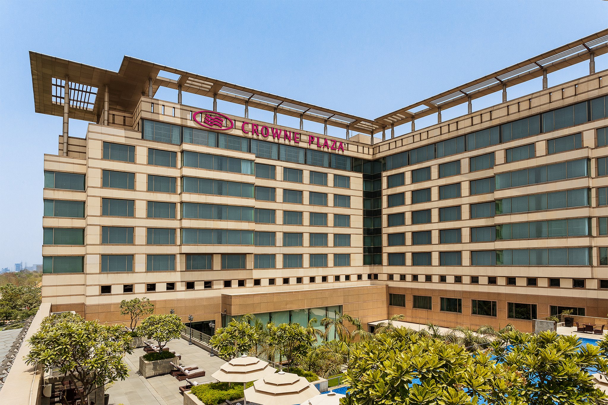 Crowne Plaza Gurgaon 6/82
