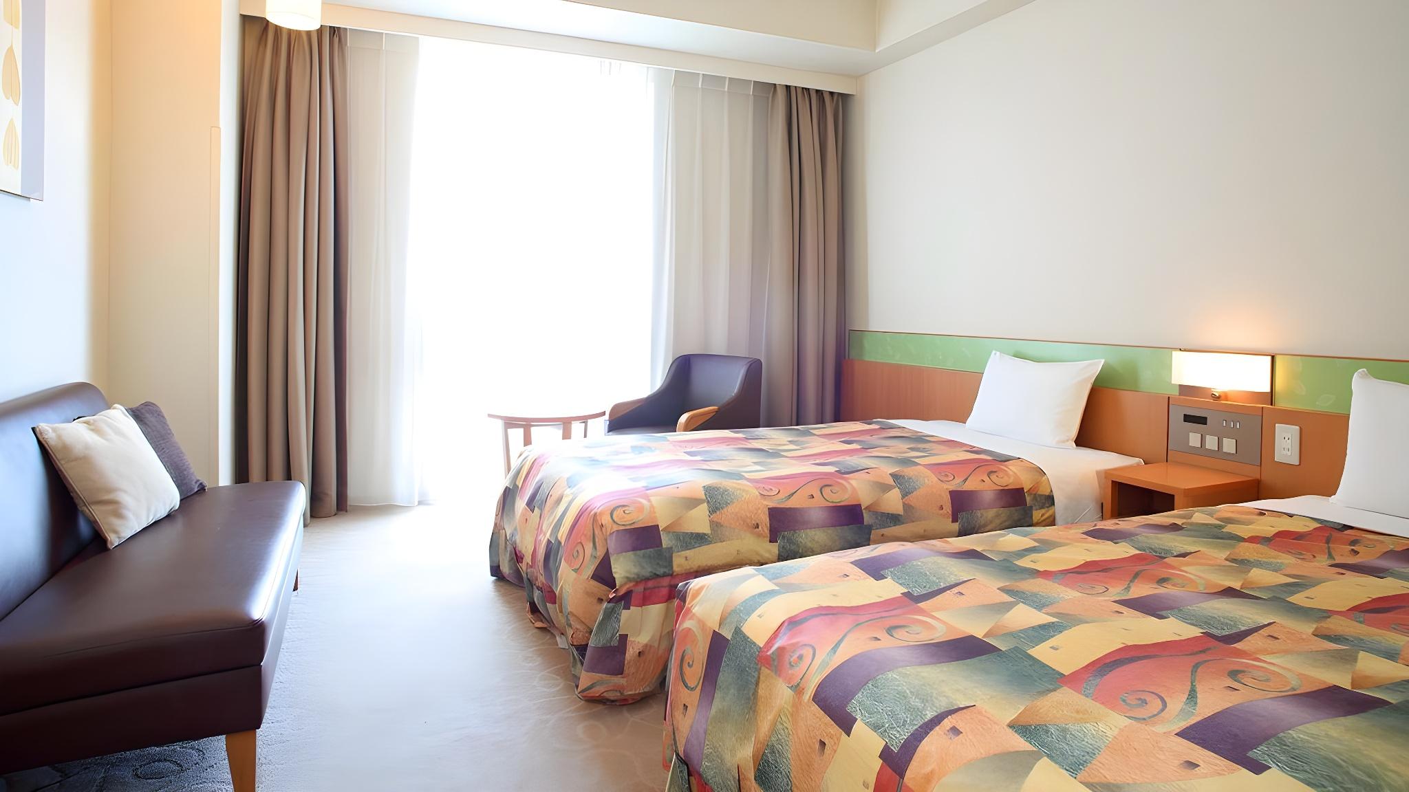 Twin Beds, New Building