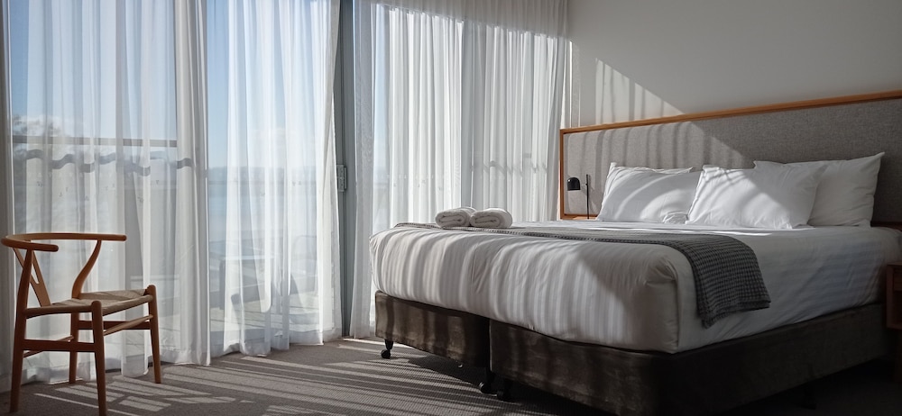 Rosevears Hotel 10/50