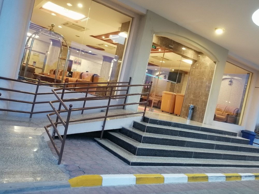 Nizwa Hotel Apartments 6/50