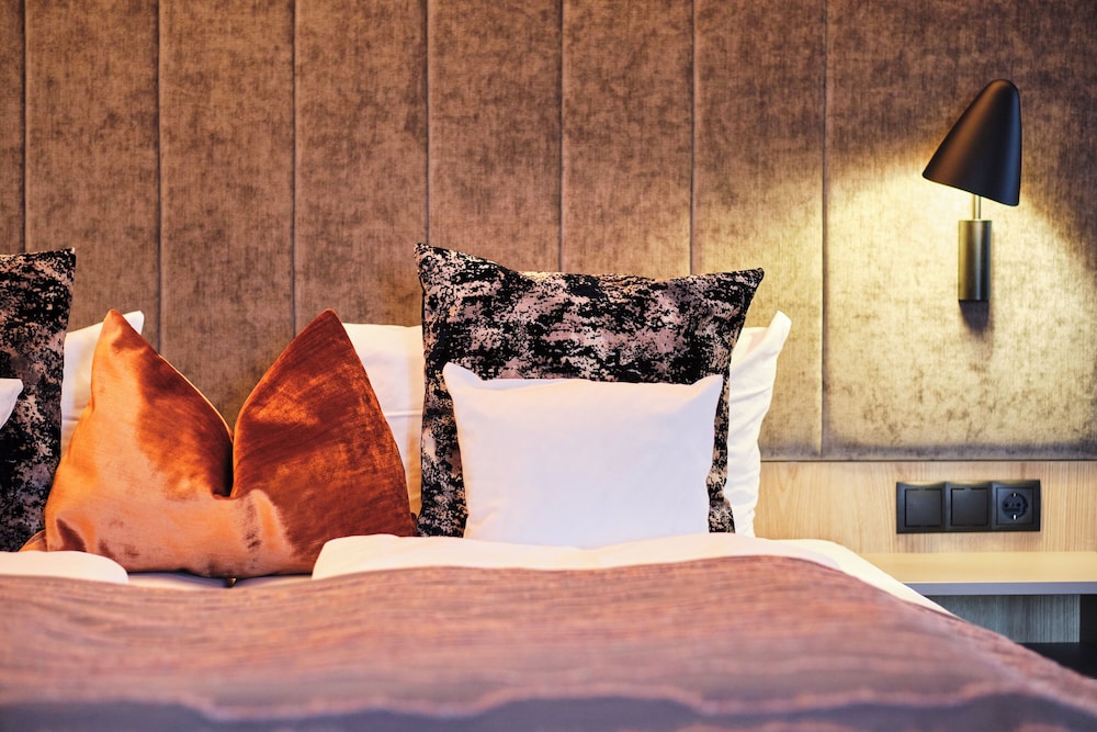 Parkhotel Altmuhltal 16/50