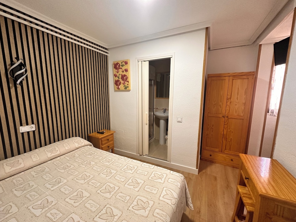 Hostal Rober 41/59