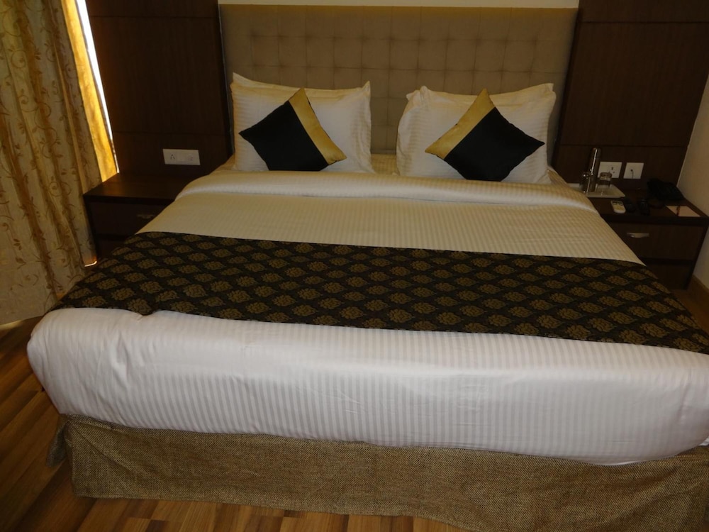 The Pamposh New Delhi 22/49