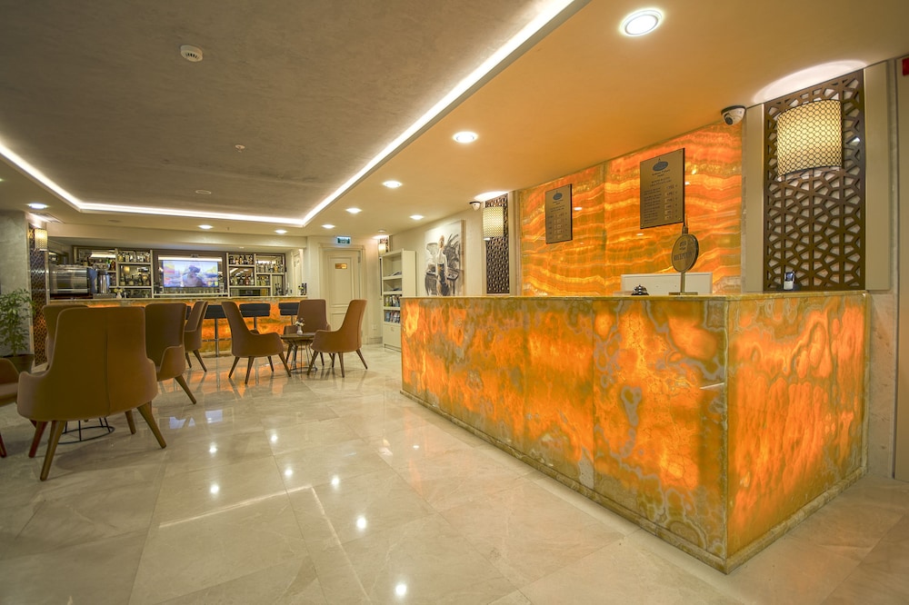 Antusa Palace Hotel 5/65