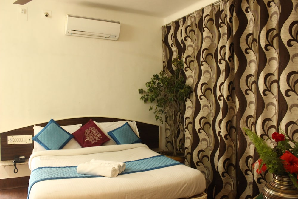 Hotel Shanti Mount Abu 7/28