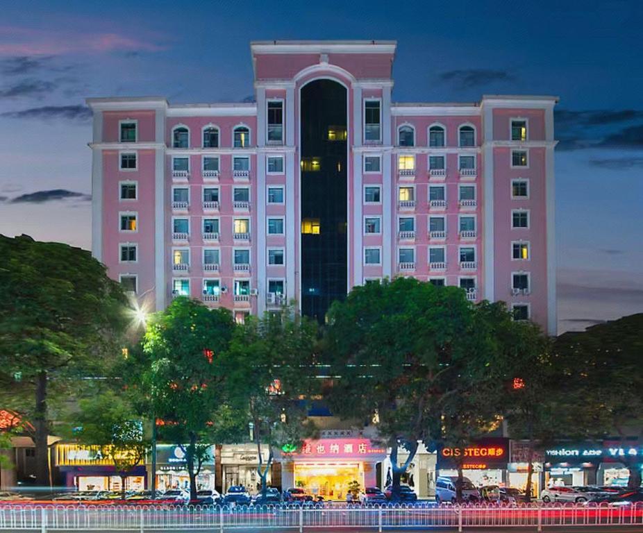Vienna Hotel Shenzhen Baoan Chuangye Road 4/56