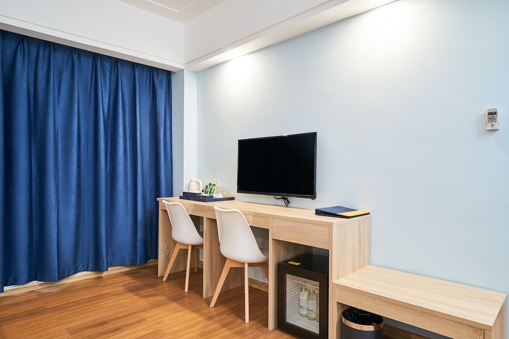 Sapphire Hotel Silom Bangkok 36/48