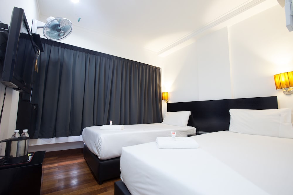 Tune Hotel Waterfront Kuching 7/39