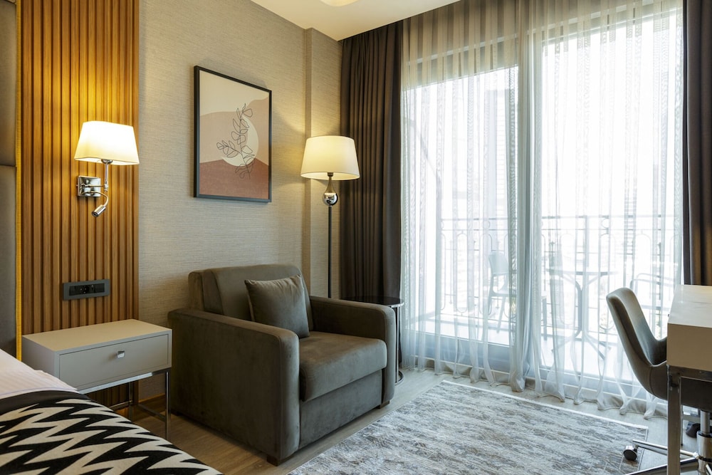 Ramada Encore by Wyndham Istanbul Sisli 33/55