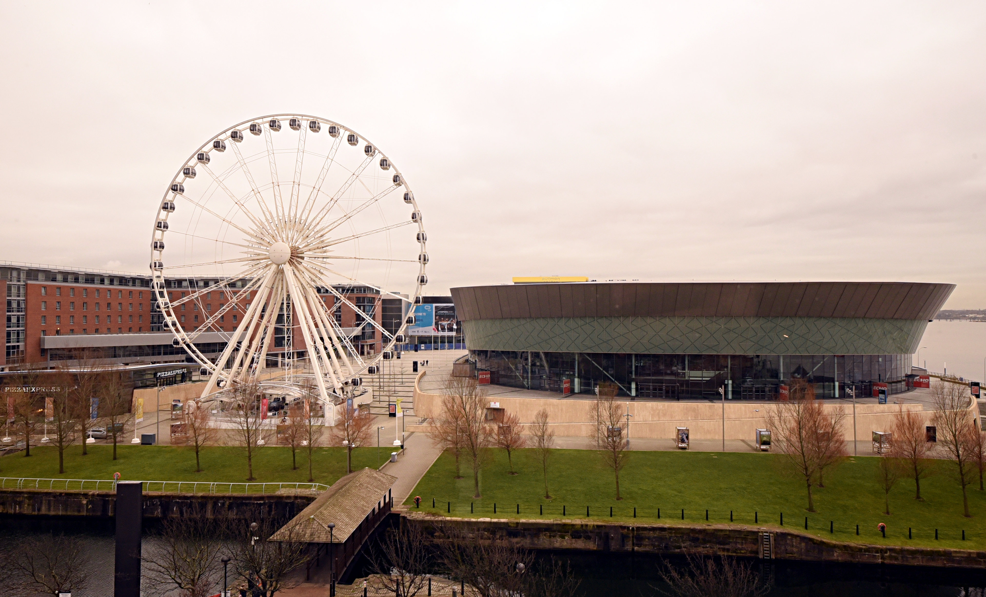 Holiday Inn Express Liverpool Royal Albert Dock 73/76