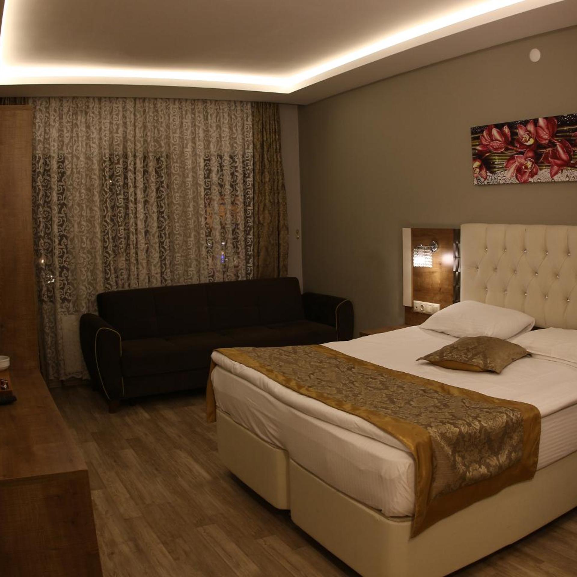 Room, Triple, Balcony