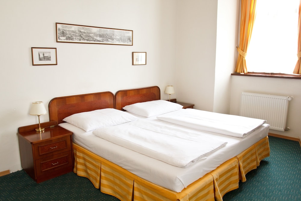 Hotel Adalbert 18/69