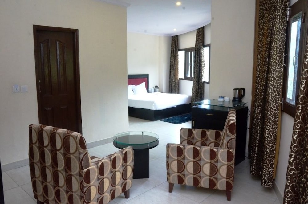 Hotel Ck International 38/50