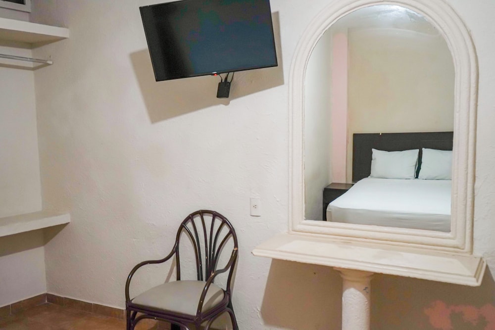 OYO Hotel Plaza Veracruz Centro Historico 25/32
