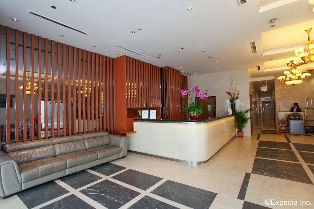 Orchid Hotel 9/50