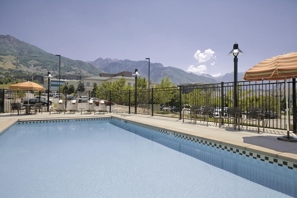 Hyatt Place Salt Lake City/Cottonwood 66/70