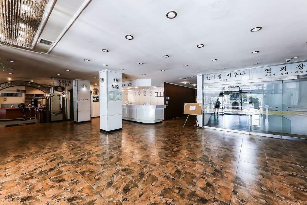 Kyungha Spa Hotel 11/56
