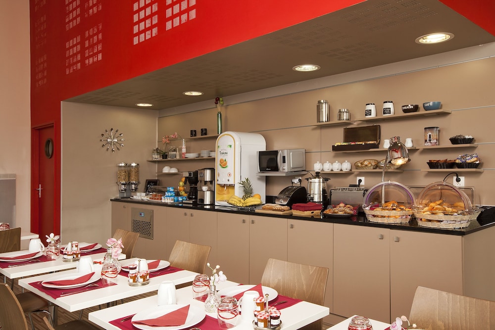 Sejours et Affaires Vitry 38/47