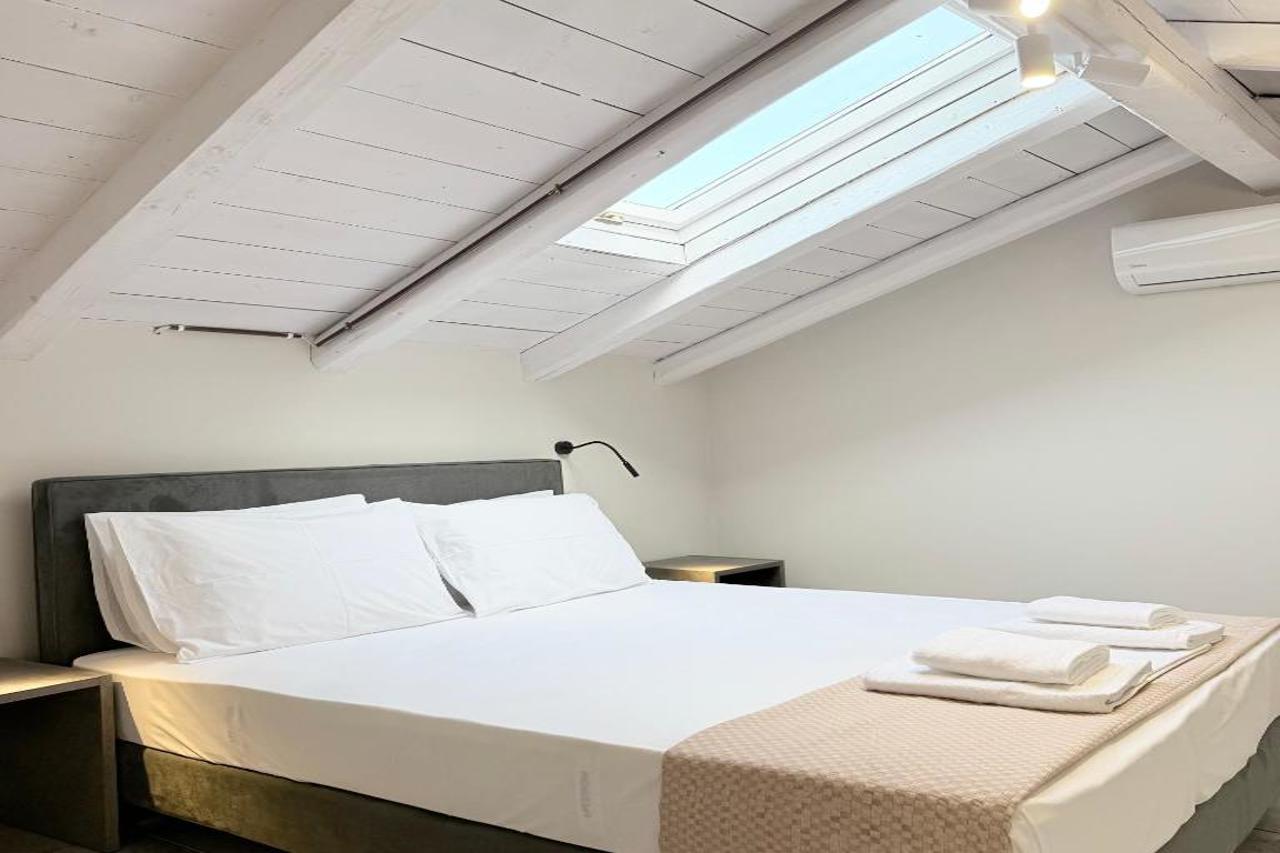 Room at Altamar Collection, ISTIAIA-AIDIPSOS